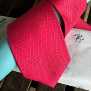 Gravata Vermelha de Seda Pura com Padrão Elegante